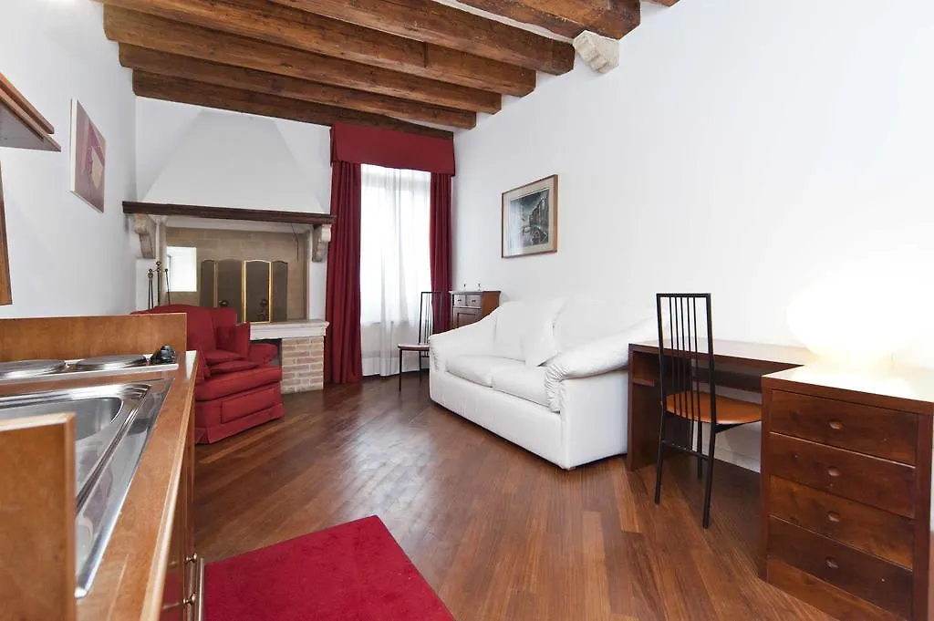 San Maurizio Apartment