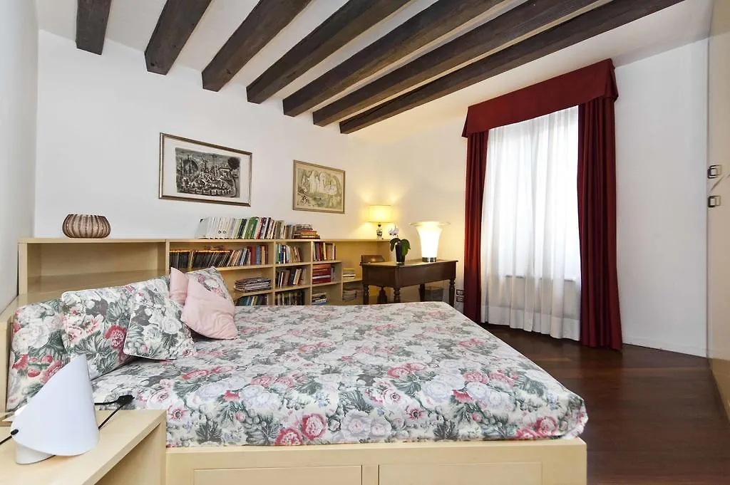 San Maurizio Apartment